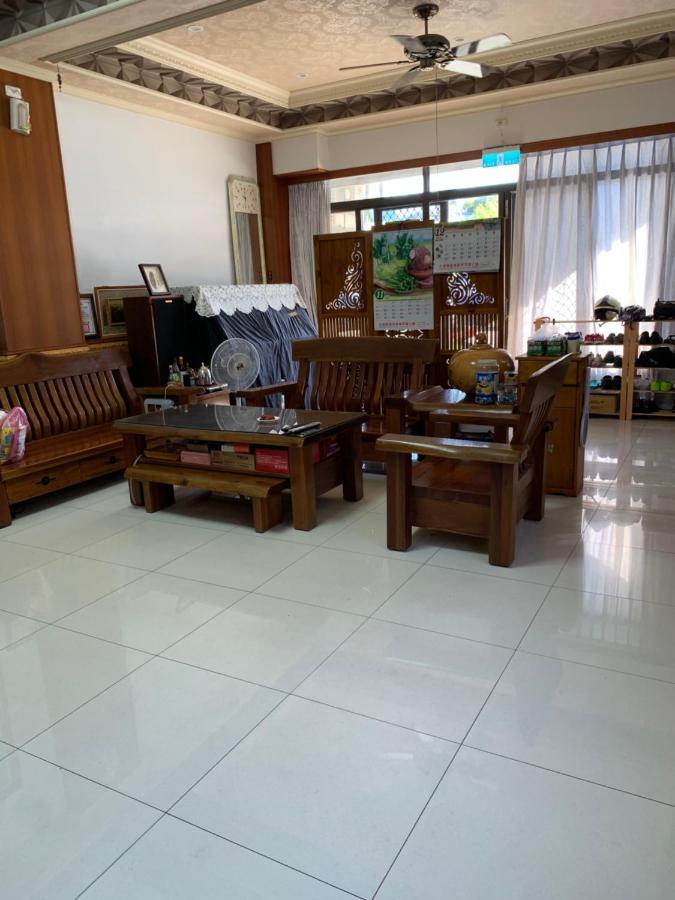 Niuge Minsu Homestay Yuli Eksteriør billede