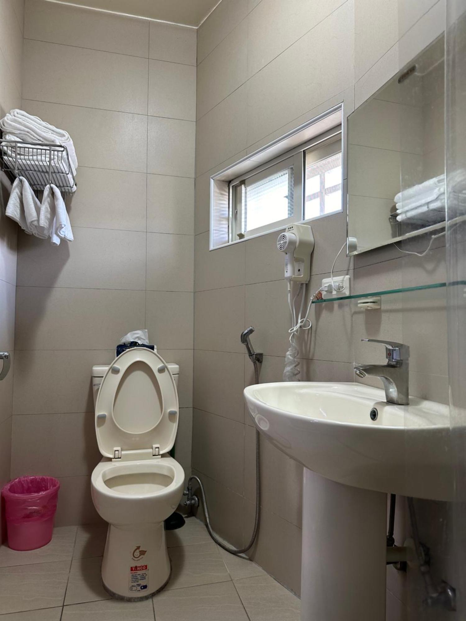 Niuge Minsu Homestay Yuli Eksteriør billede
